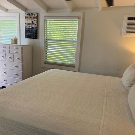 فندق The Garden House كي وست المظهر الخارجي الصورة