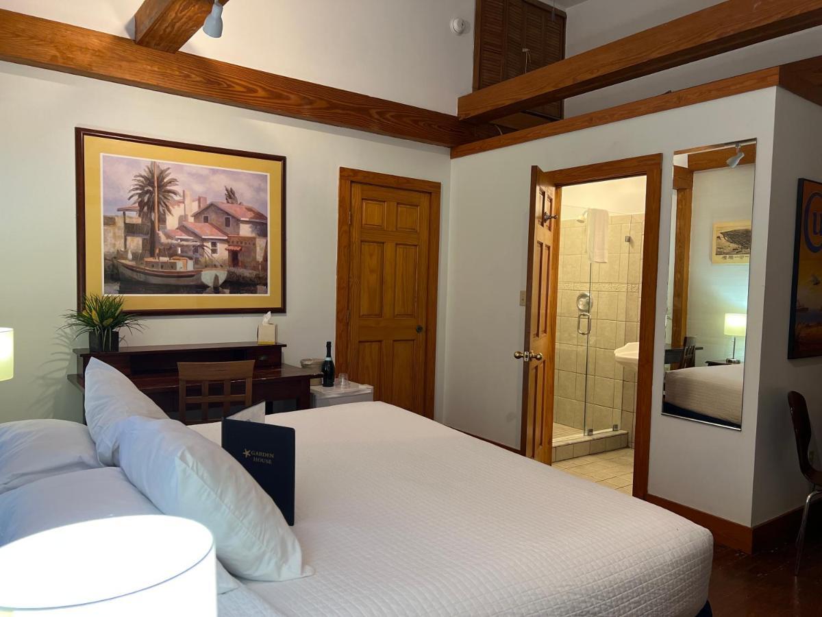 فندق The Garden House كي وست المظهر الخارجي الصورة