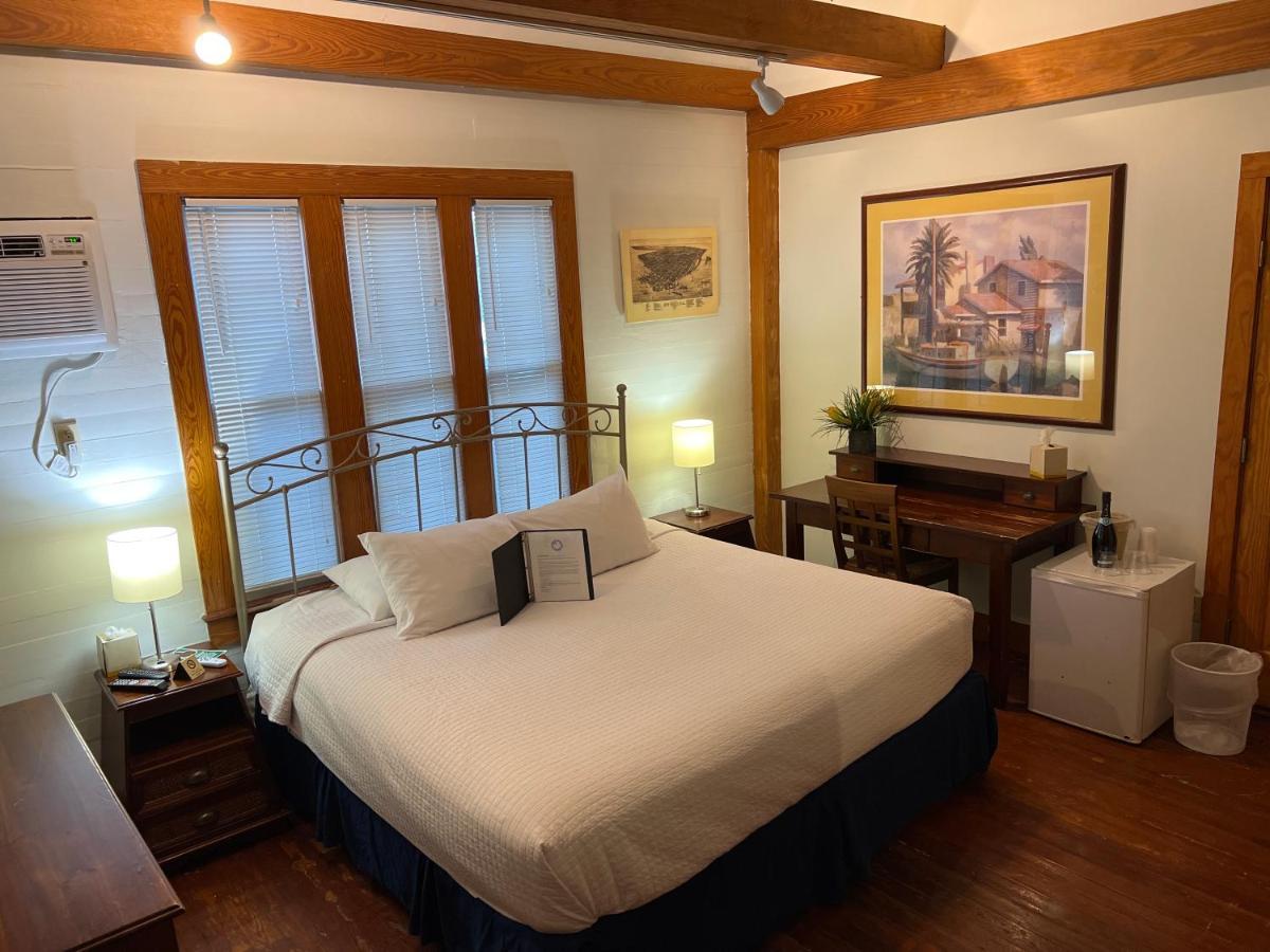 فندق The Garden House كي وست المظهر الخارجي الصورة