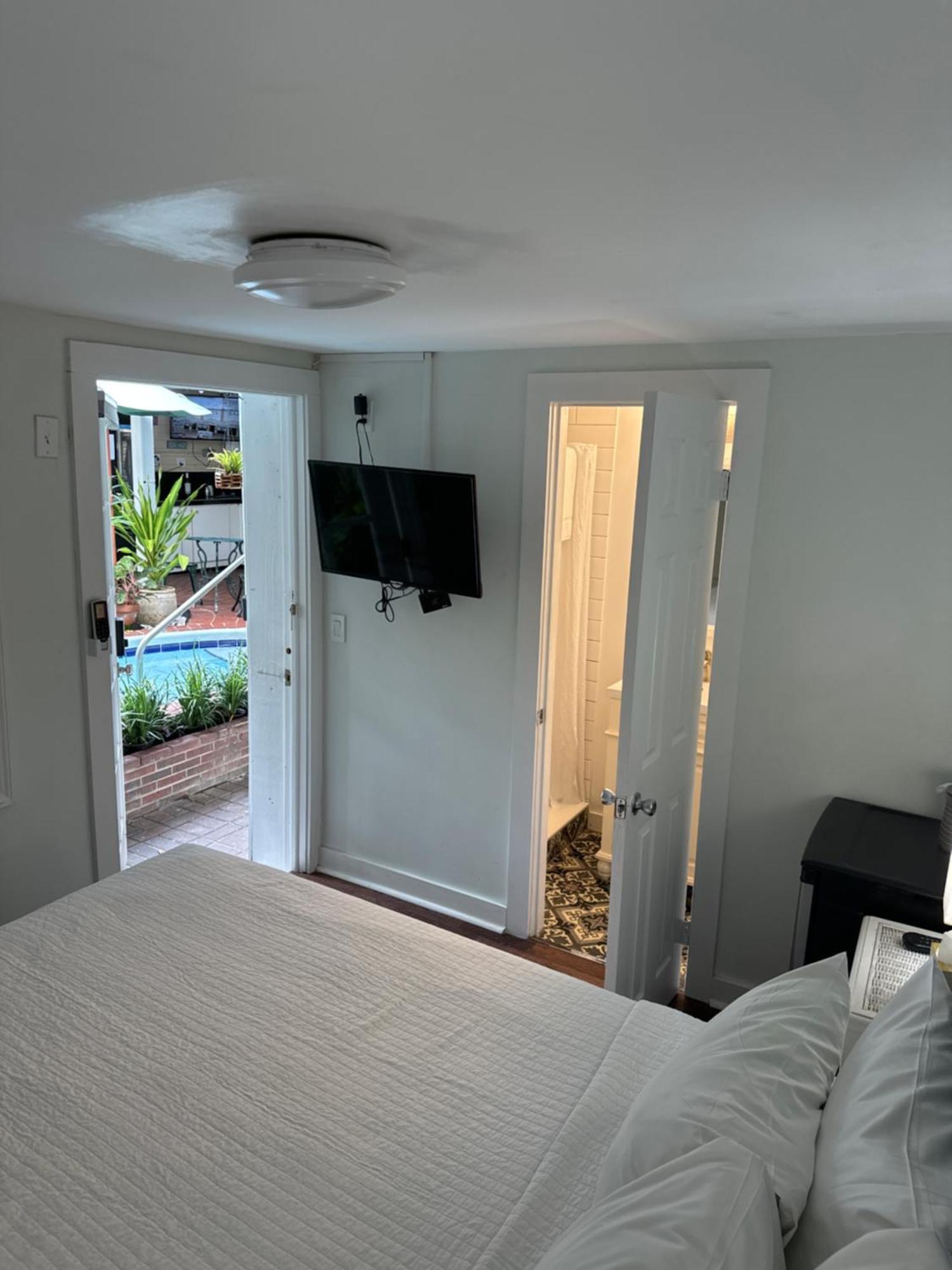 فندق The Garden House كي وست المظهر الخارجي الصورة