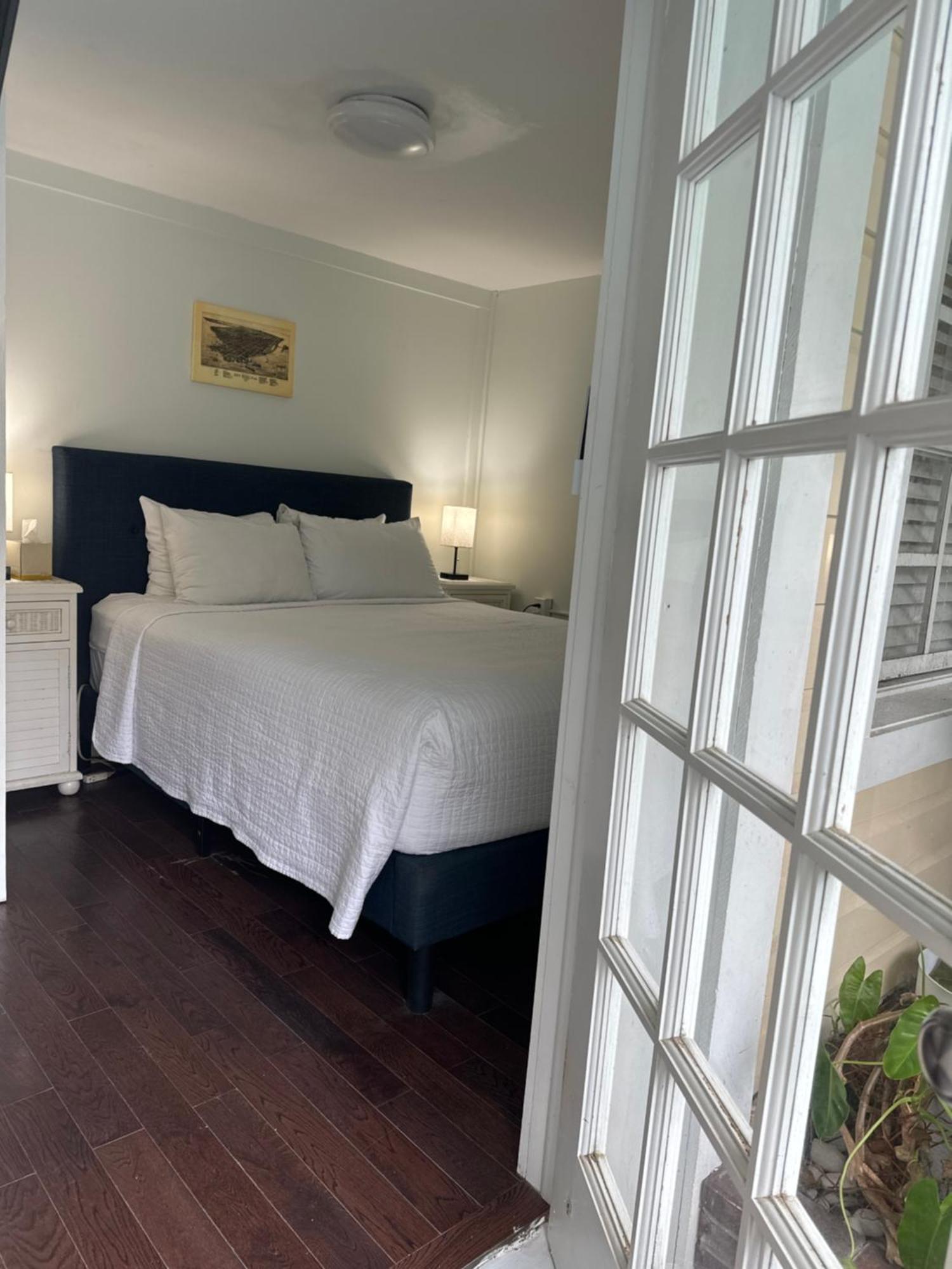 فندق The Garden House كي وست المظهر الخارجي الصورة